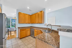 1 Westlake Ct, Morganville, NJ 07751 - Photo 11