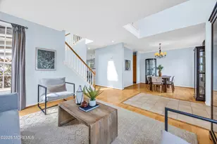 1 Westlake Ct, Morganville, NJ 07751 - Photo 7