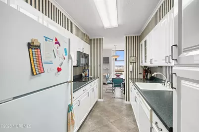 787 Ocean Avenue #1712, Long Branch, NJ 07740 - Photo 9