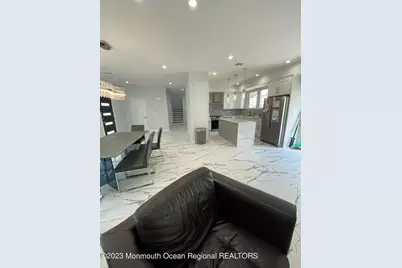 975 Van Court Avenue, Long Branch, NJ 07740 - Photo 5