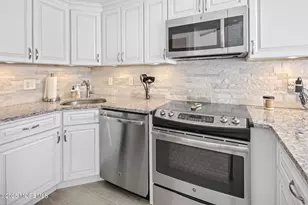 9 Pearl St, Beach Haven, NJ 08008 - Photo 21