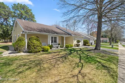 42 Canterbury Drive, Forked River, NJ 08731 - Photo 3
