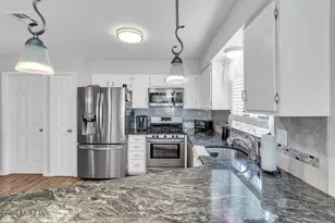 16 Thames Pl, Brick, NJ 08723 - Photo 9