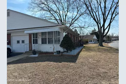 16 Crocus Lane #B, Whiting, NJ 08759 - Photo 3