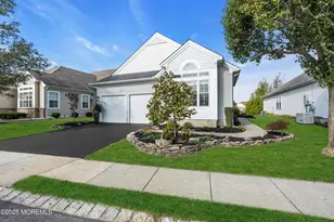 14 Isabella Dr, Manchester Township, NJ 08759 - Photo 5