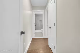 23 Pension Hill Rd, Manalapan Township, NJ 07726 - Photo 29