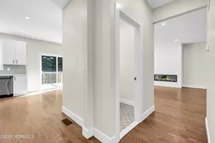 23 Pension Hill Rd, Manalapan Township, NJ 07726 - Photo 11