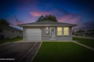 25 St Martin Pl, Toms River Township, NJ 08757 - Photo 1