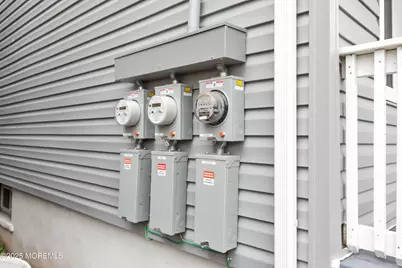 216 Delaware Street, Elizabeth Port, NJ 07206 - Photo 3