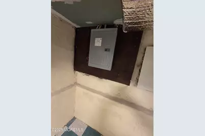 216 Delaware Street, Elizabeth Port, NJ 07206 - Photo 37