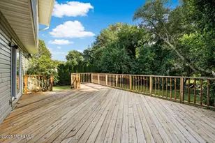 12 Meadowbrook Ln, Freehold, NJ 07728 - Photo 9