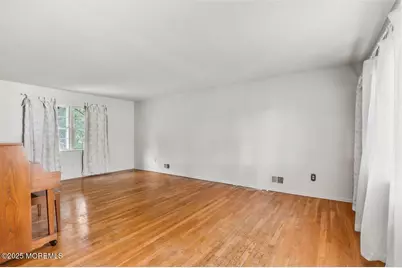 12 Meadowbrook Lane, Freehold, NJ 07728 - Photo 3