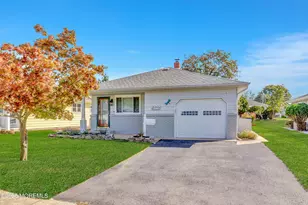 428 St Thomas Dr, Toms River Township, NJ 08757 - Photo 3