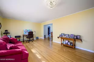 22 Kenmore Rd, Freehold, NJ 07728 - Photo 11