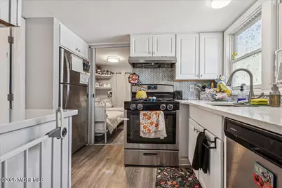 81 River Drive, Toms River Township, NJ 08753 - Photo 11