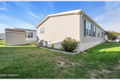 1404 Forest Way, Whiting, NJ 08759 - Photo 41