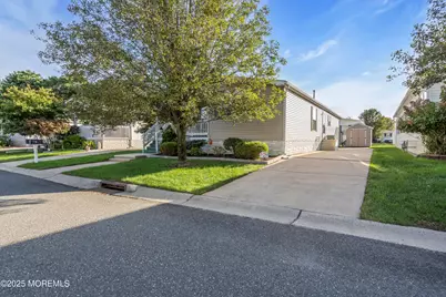 1404 Forest Way, Whiting, NJ 08759 - Photo 49