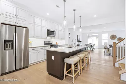 39 Mustang Drive, Manalapan Township, NJ 07726 - Photo 9