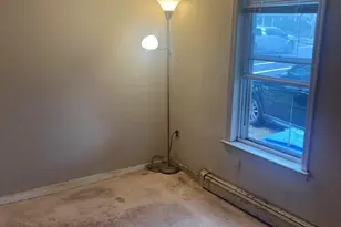 310 E Rd, Belford, NJ 07718 - Photo 9