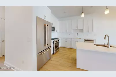 221 Brighton Avenue #302, Long Branch, NJ 07740 - Photo 3