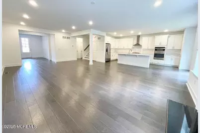 157 Woolley Court, Ocean Twp, NJ 07712 - Photo 5