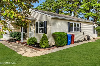 17 Leighton Court, Berkeley, NJ 08721 - Photo 3