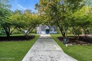 56 Lakeside Dr, Farmingdale, NJ 07727 - Photo 5