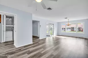 295B W Malvern Ct, Lakewood, NJ 08701 - Photo 7