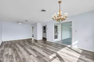 295B W Malvern Ct, Lakewood, NJ 08701 - Photo 5