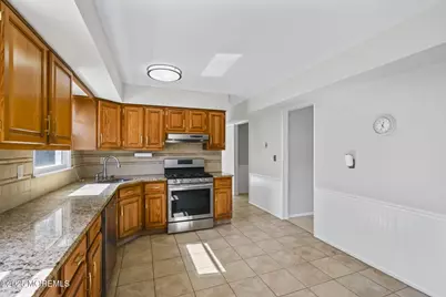 51 Angela Circle, Hazlet Township, NJ 07730 - Photo 11