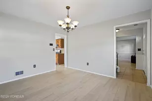 51 Angela Cir, Hazlet Township, NJ 07730 - Photo 9