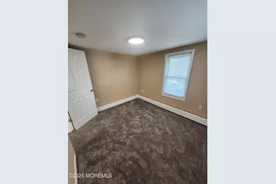 4 Saint James Place, Keansburg, NJ 07734 - Photo 5