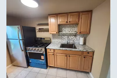 4 Saint James Place, Keansburg, NJ 07734 - Photo 3