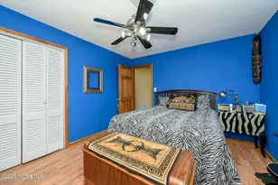 10 Deercrest Dr, Holmdel, NJ 07733 - Photo 23