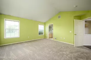 10 Pine Valley Ct, Lakewood, NJ 08701 - Photo 17