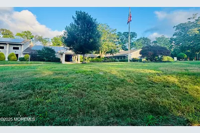 143 Lexington Court, Red Bank, NJ 07701 - Photo 29