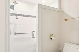 143 Lexington Ct, Red Bank, NJ 07701 - Photo 23