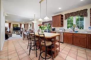 7 Brentwood Dr, Burlington, NJ 08016 - Photo 11