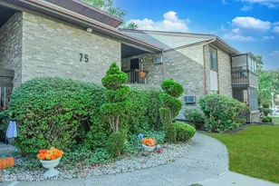 75 Overlook Way, Manalapan Township, NJ 07726 - Photo 1