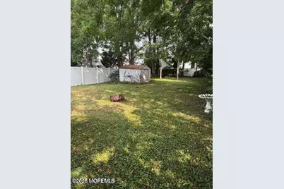 129 Lien Street, Toms River Township, NJ 08753 - Photo 35