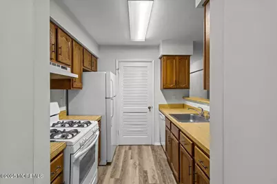 2517 Waters Edge Drive, Toms River Township, NJ 08753 - Photo 23