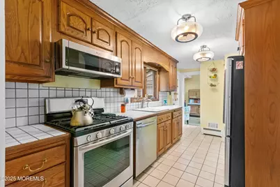 12 Brinckerhoff Avenue, Freehold, NJ 07728 - Photo 19