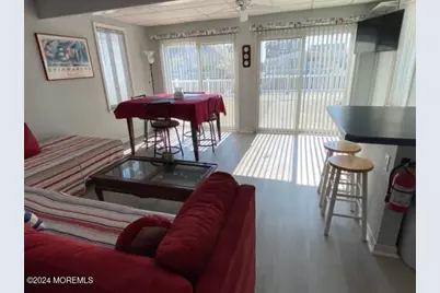 27 Gregg Drive, Manahawkin, NJ 08050 - Photo 5