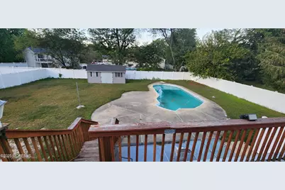 39 Oak Terrace, Howell Township, NJ 07731 - Photo 5