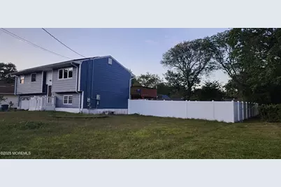 39 Oak Terrace, Howell Township, NJ 07731 - Photo 3