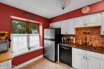 75 Bradford Court, Aberdeen Township, NJ 07747 - Photo 27