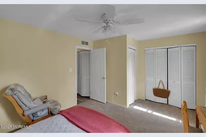 75 Bradford Court, Aberdeen Township, NJ 07747 - Photo 23