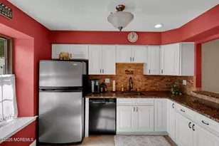 75 Bradford Ct, Aberdeen Township, NJ 07747 - Photo 25