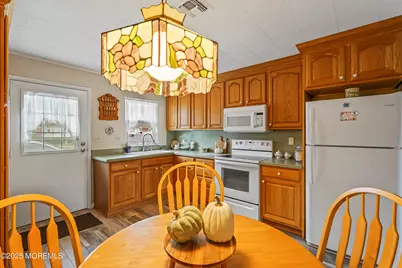 240B Huntington Drive, Lakewood, NJ 08701 - Photo 5