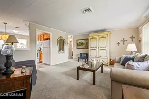 240B Huntington Dr, Lakewood, NJ 08701 - Photo 7